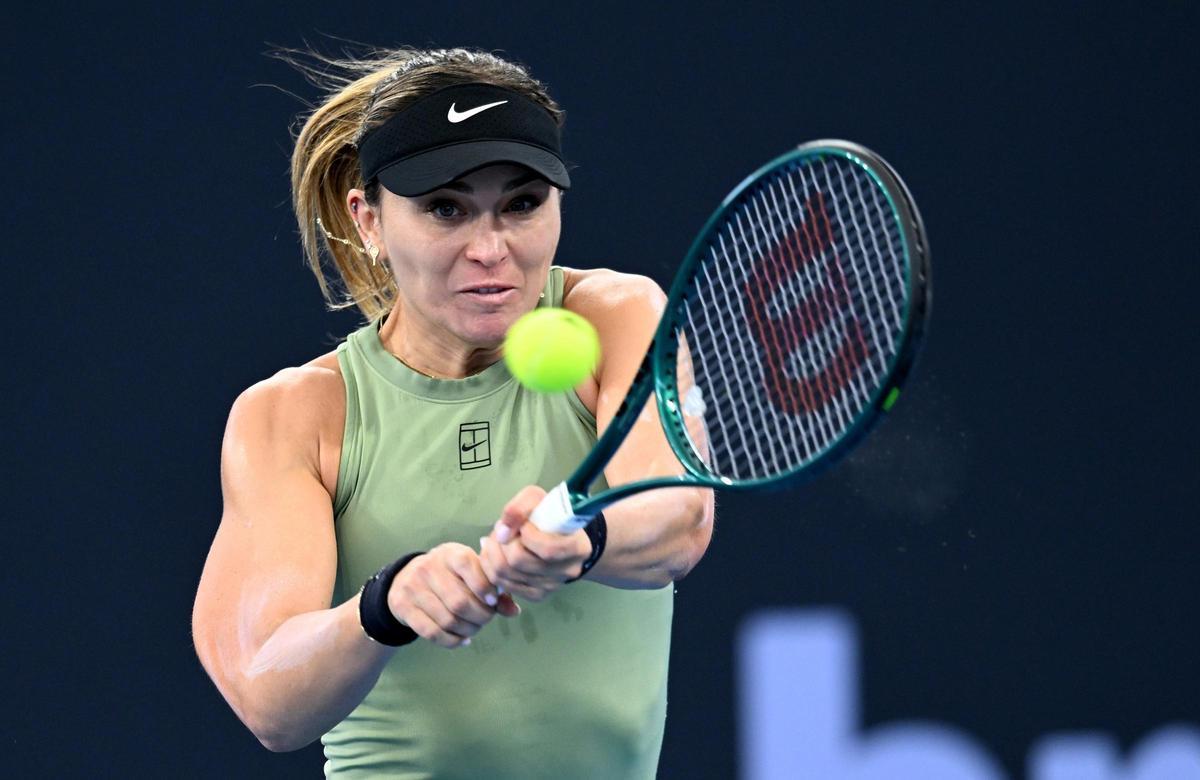 Paula Badosa, en acció a Brisbane.