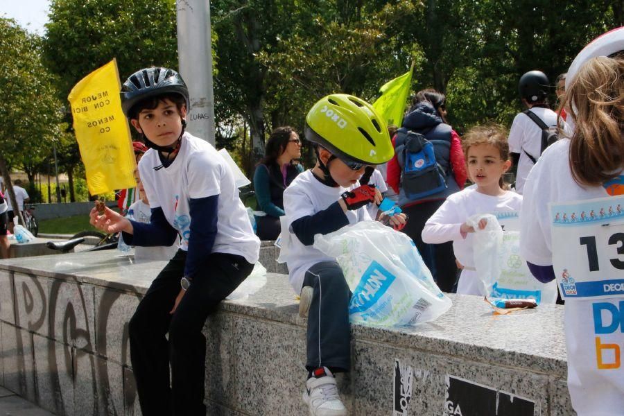 Más de 300 ciclistas disfrutaron del Decabike.