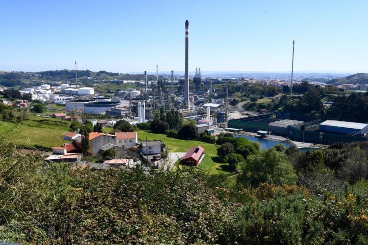 Imagen de la refinería situada en A Coruña.