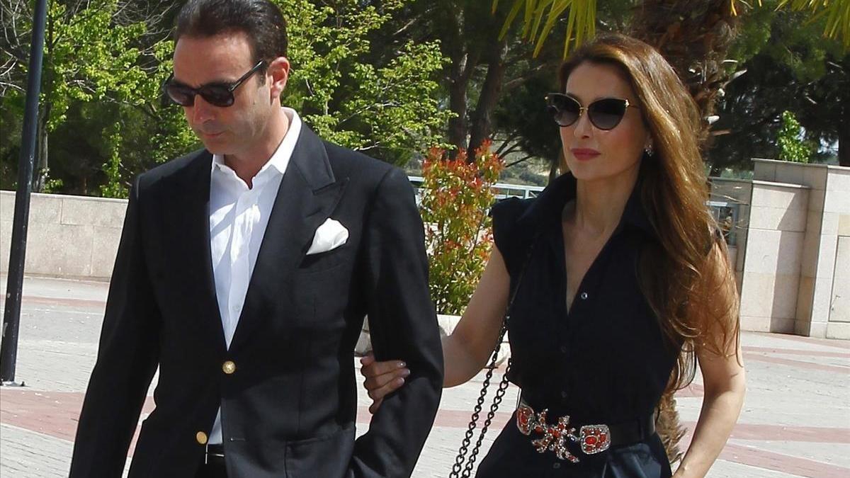 Enrique Ponce y Paloma Cuevas se divorcian