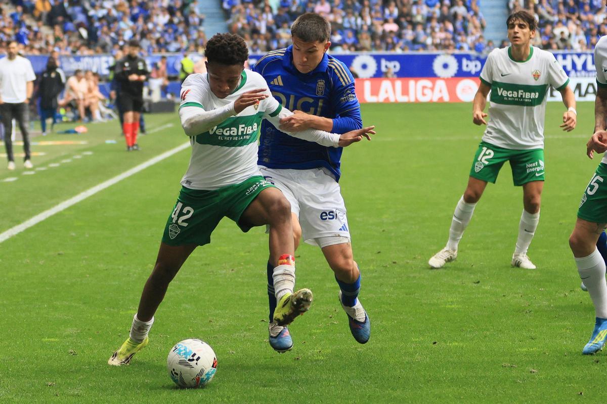 Real Oviedo - Elche CF, en imágenes