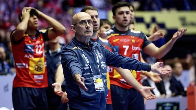 34-35. Los Hispanos se condenan a la derrota con una incomprensible acción final