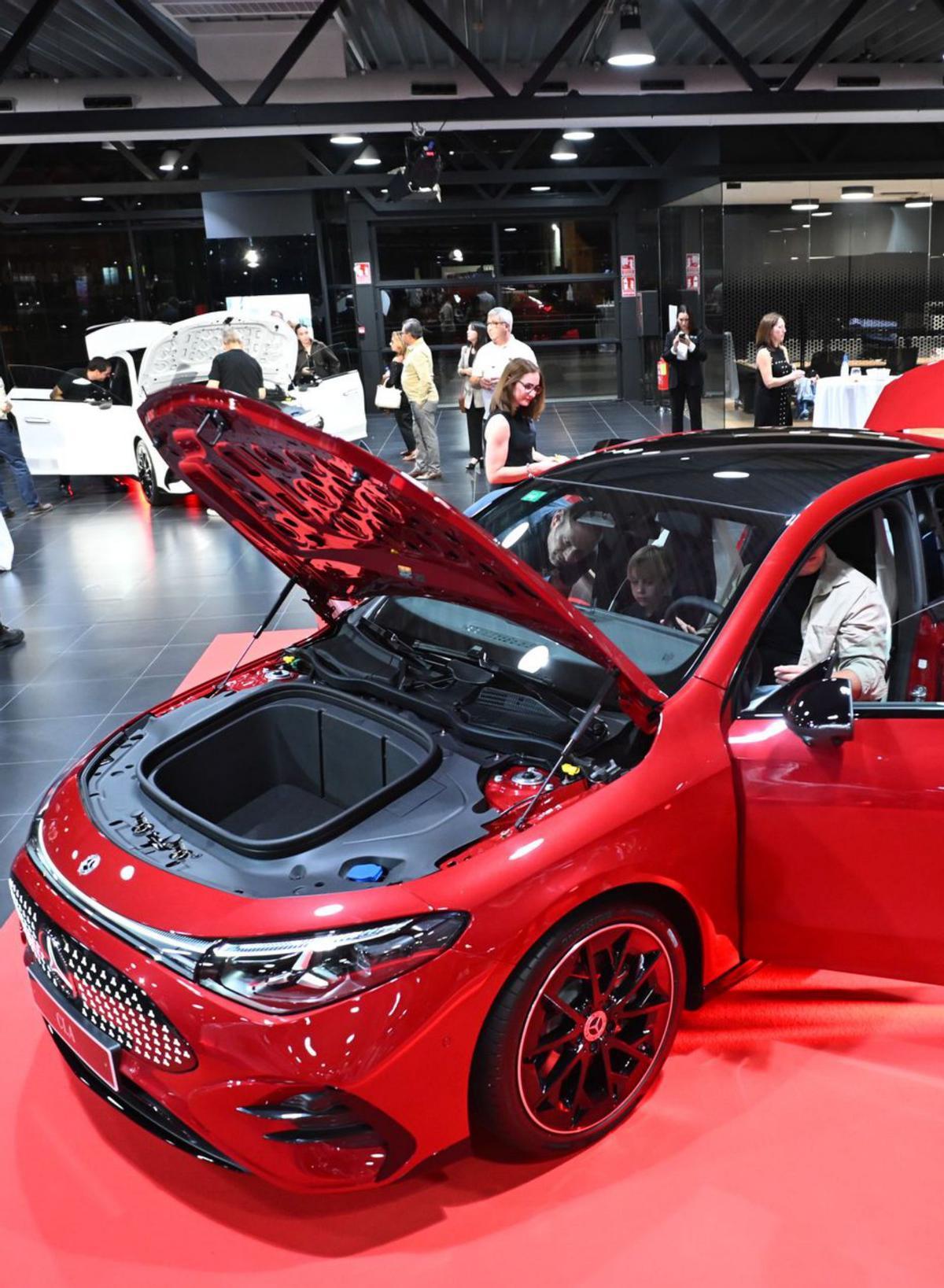 Aprovat el pla Auto+ amb ajudes de 4.500 euros per a vehicles elèctrics