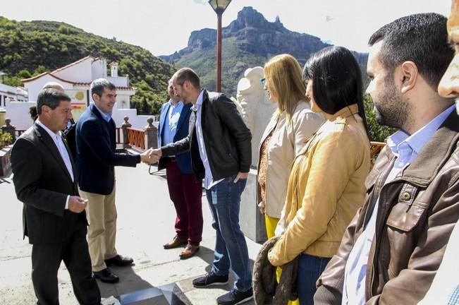 VISITA DE FERNANDO CLAVIJO A TEJEDA