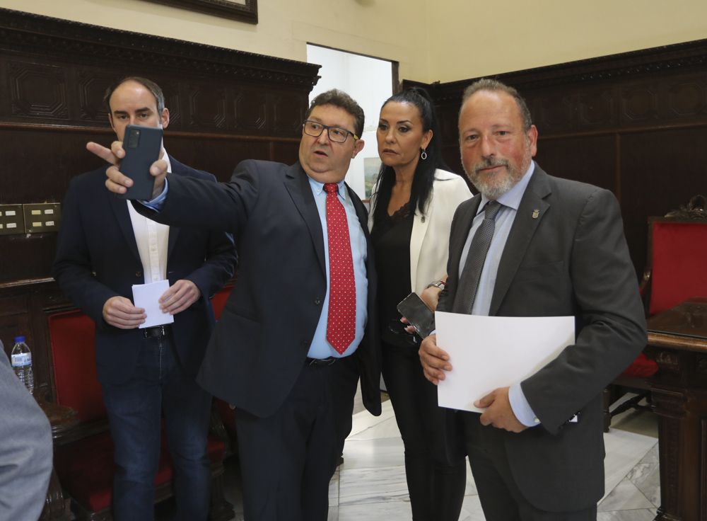 Así ha sido el pleno de investidura de Sagunt