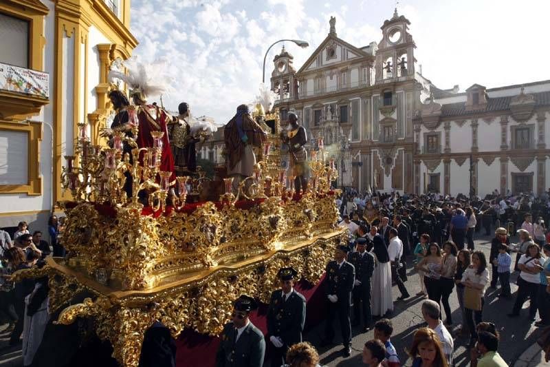 Las imágenes del Lunes Santo en Córdoba