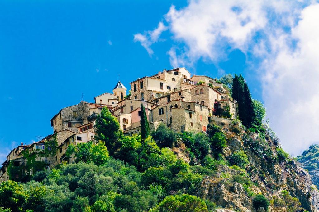 Peillon, pueblos colgados