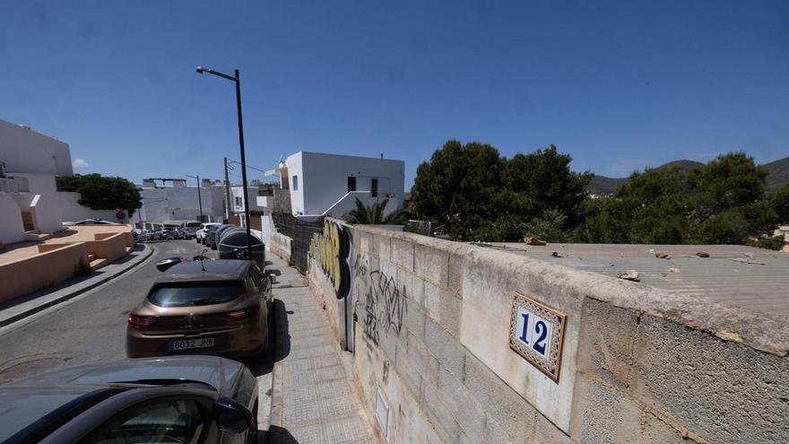 Denuncian una nueva okupación en un solar de Ibiza con "riesgo real de incidente grave"