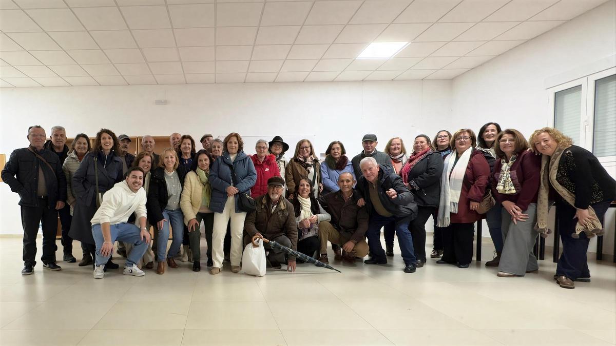 Imagen de grupo con los participantes de esta actividad