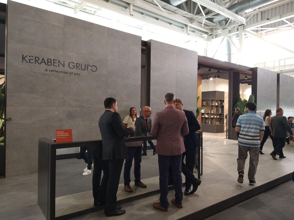 Imagen del expositor del grupo Keraben en la pasada edición de la feria Cersaie, celebrada en el mes de septiembre.