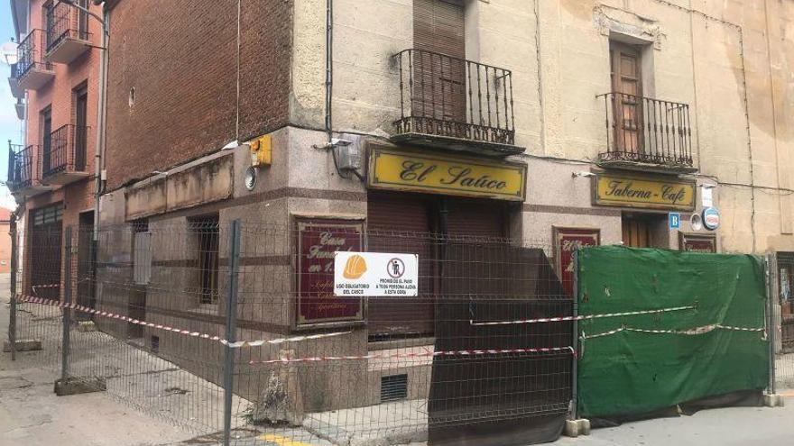 Edificio desalojado por el Ayuntamiento de Fuentesaúco en septiembre.