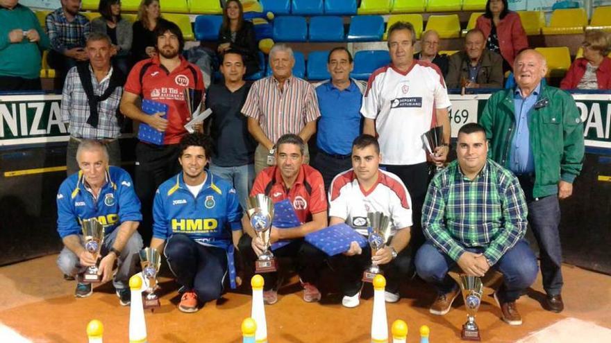 Los premiados en el torneo de San Mateo por parejas.