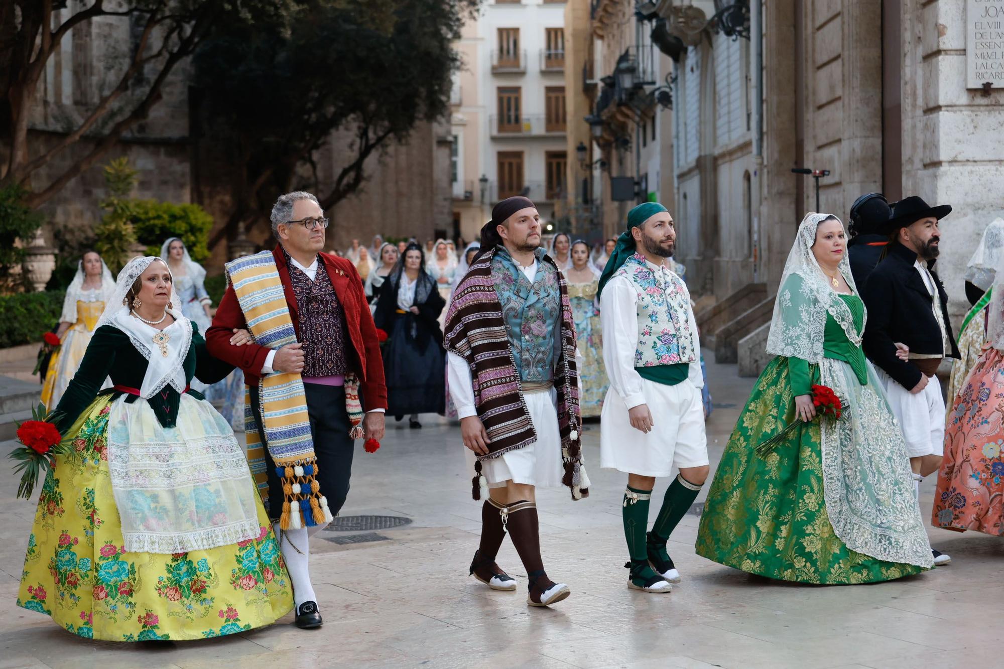 Búscate en el primer día de la Ofrenda en la calle San Vicente entre las 18:00 y las 19:00