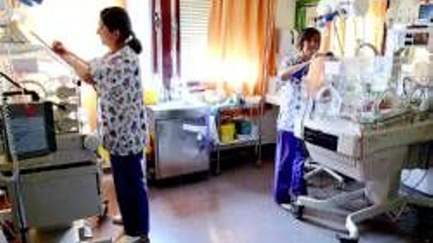 El hospital práctica la cesárea en uno de cada tres partos