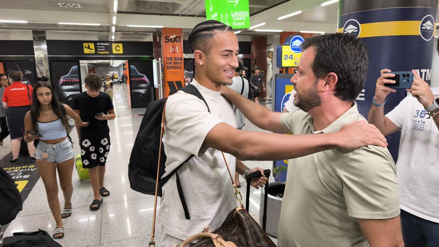 Mateo Joseph aterriza en Palma para unirse al Mallorca