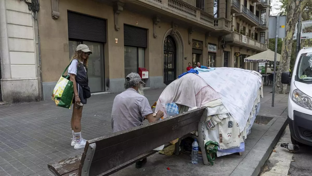 Un año acampado en el centro de Barcelona: "Vivir en la calle no es ilegal"