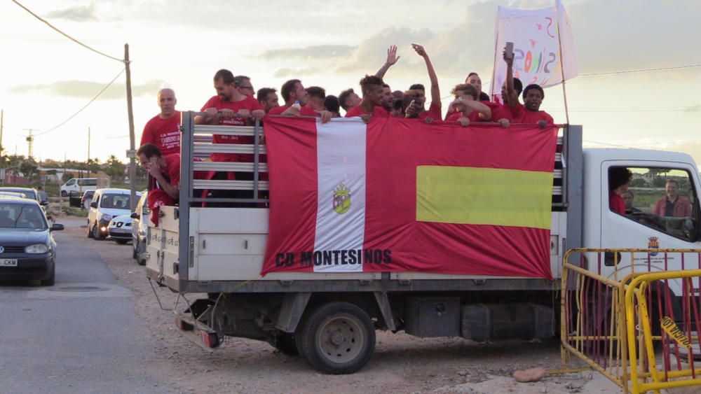 El Montesinos celebra el ascenso por todo lo alto