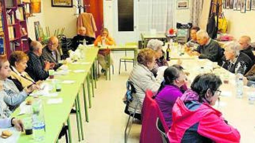 L’AV Cots-Guix-Pujada Roja celebra el 25-N amb una tarda de cinema | ARXIU PARTICULAR