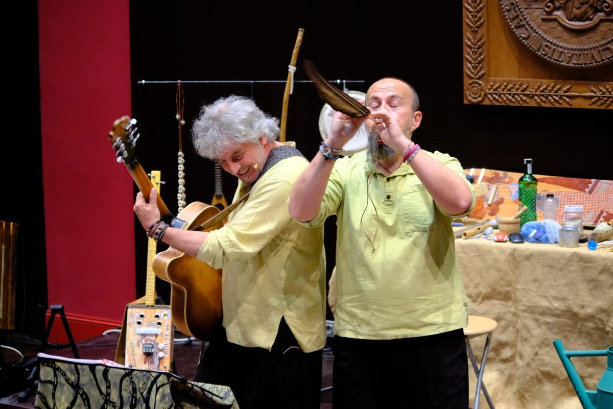 Mosicaires durante un concierto en el Paraninfo de Zaragoza