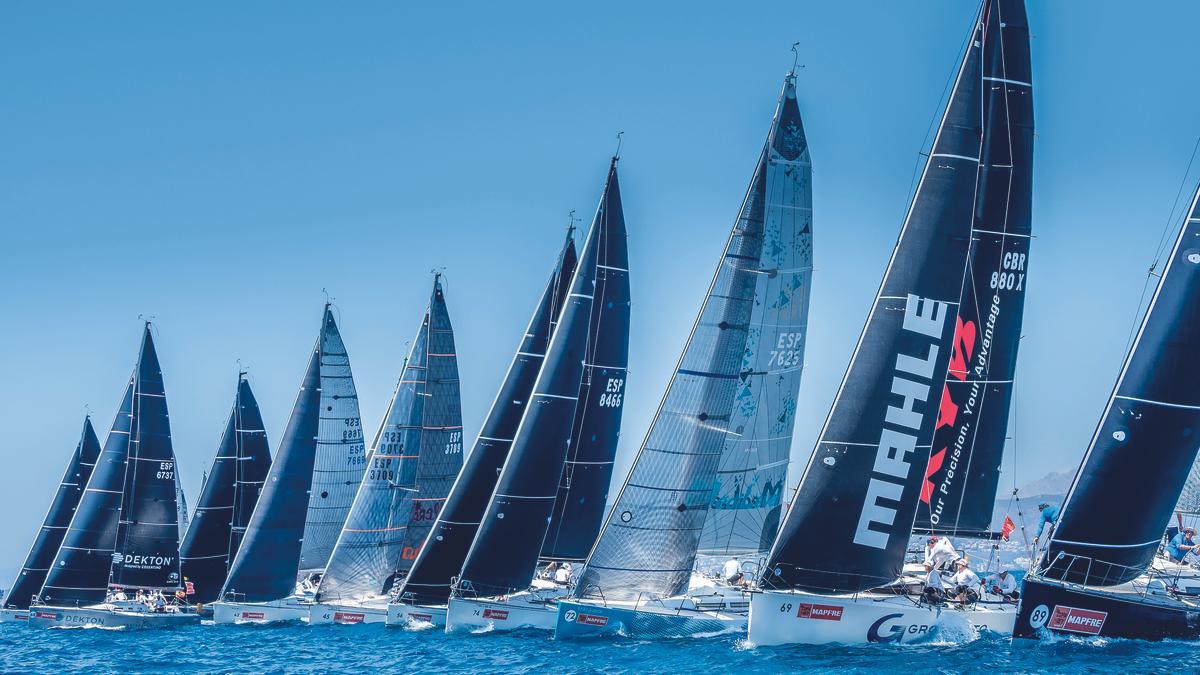 Segelregatta vor Mallorca.