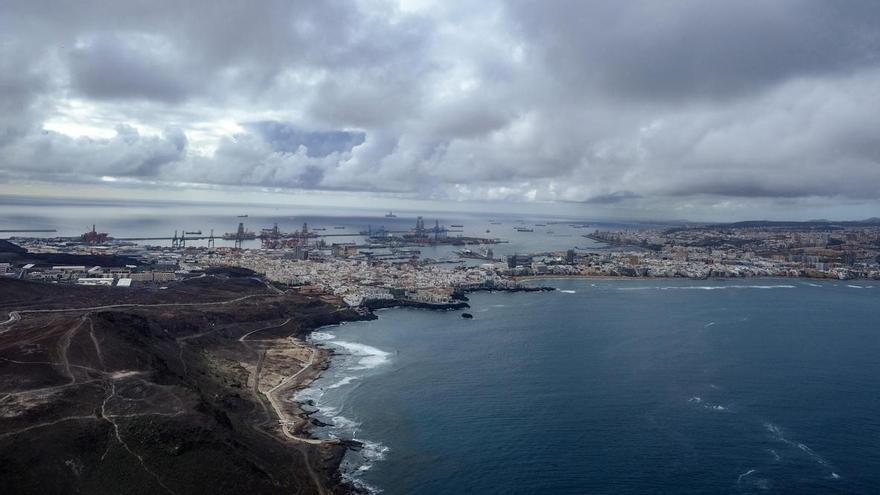 El Puerto de Las Palmas inicia el estudio del lecho y la fauna marina para la ampliación por la Dársena de África