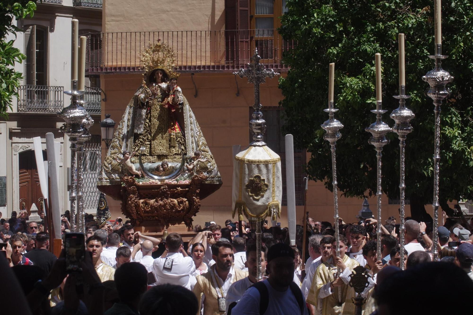 Traslado de la Virgen del Carmen de El Perchel a la Catedral