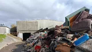 Serra do Barbanza está llevando la basura a Sobrado dos Monxes tras colapsar el vertedero de Lousame