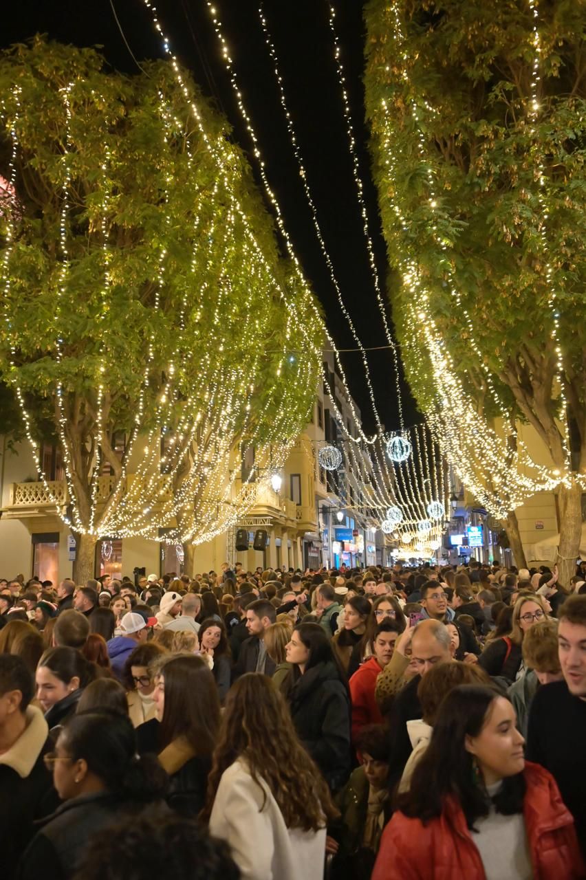 Elche se ilumina por Navidad