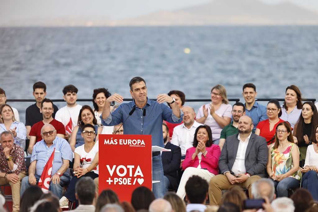 Visita de Pedro Sánchez en Los Alcázares