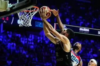 Los Grizzlies de Santi Aldama despiden el año en mala racha tras caer contra Sacramento Kings