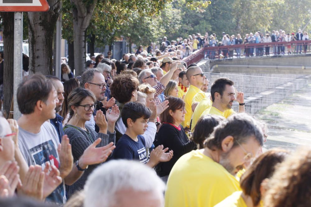 Acció a favor de la unitat i «la República» a la llera de l''Onyar