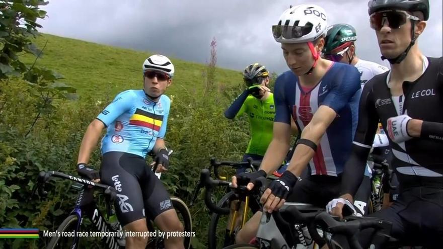 Una protesta paraliza el Mundial de ciclismo