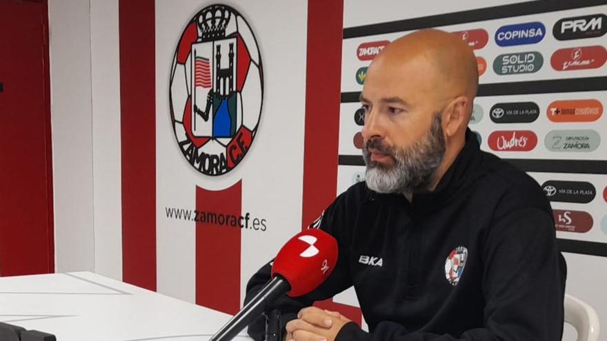 David Movilla, ayer en el estadio Ruta de la Plata. | LOZ