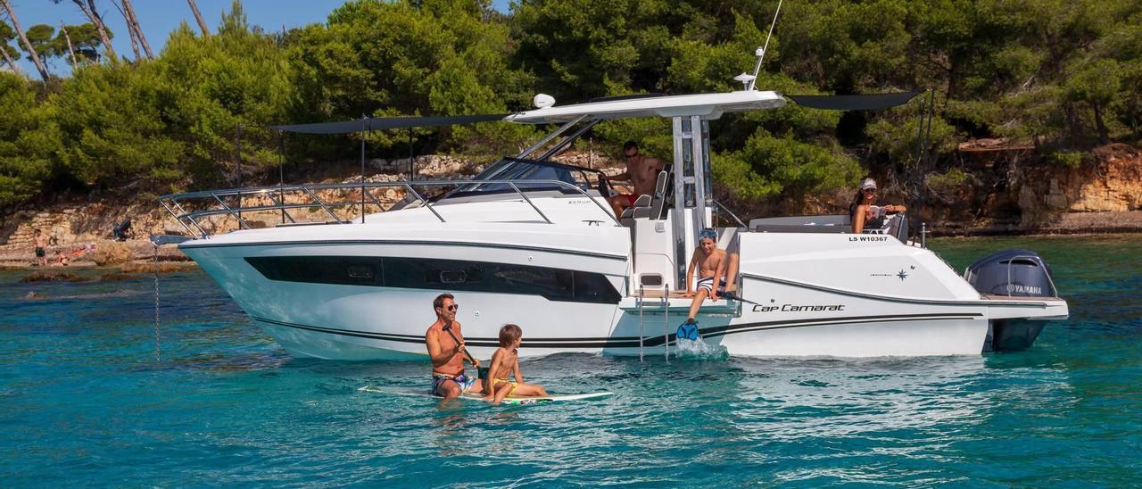 Náutica Ereso prepara ya la próxima temporada de Ibiza con un completo stock de barcos y accesorios