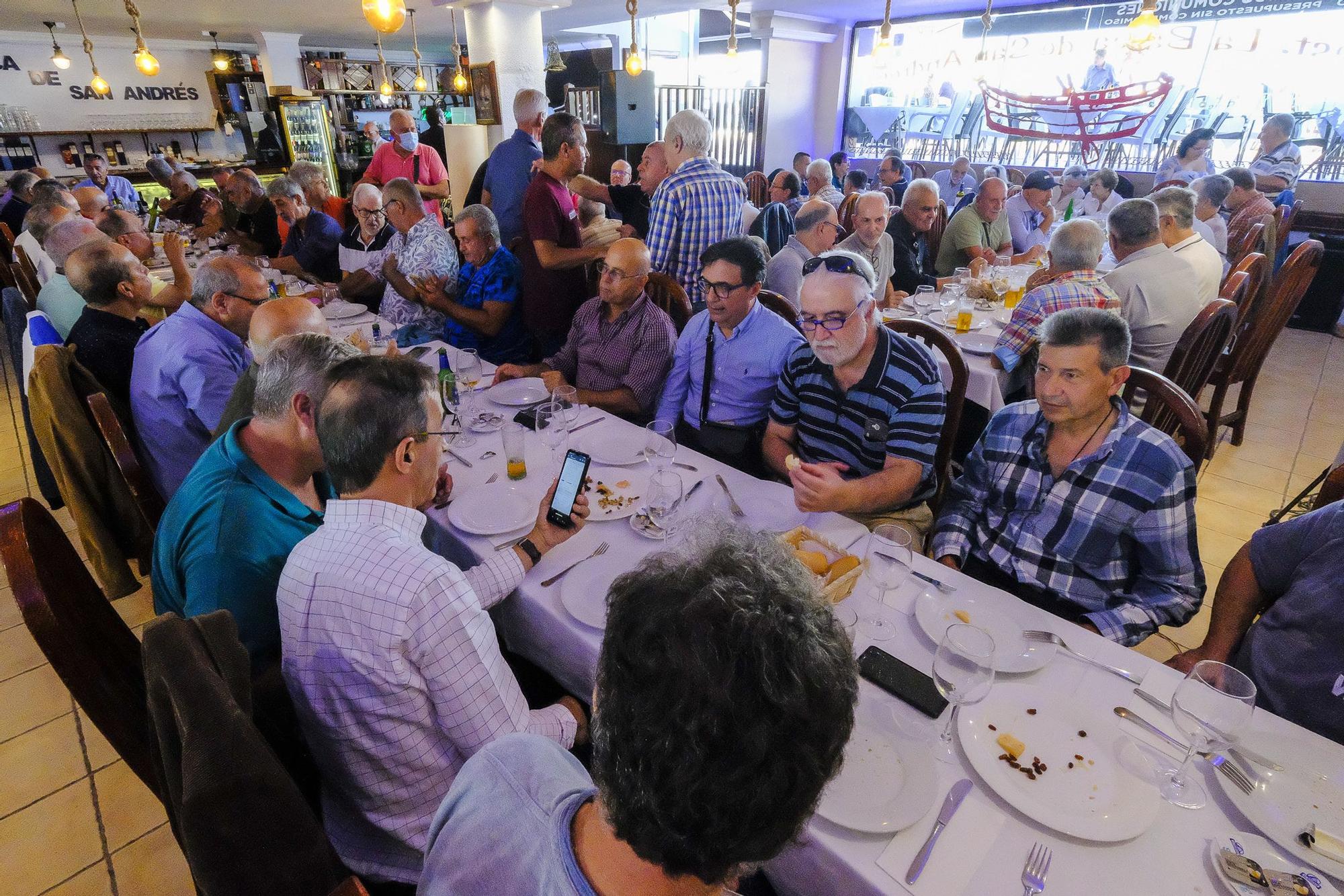 Reunión de antiguos alumnos del IES Alonso Quesada