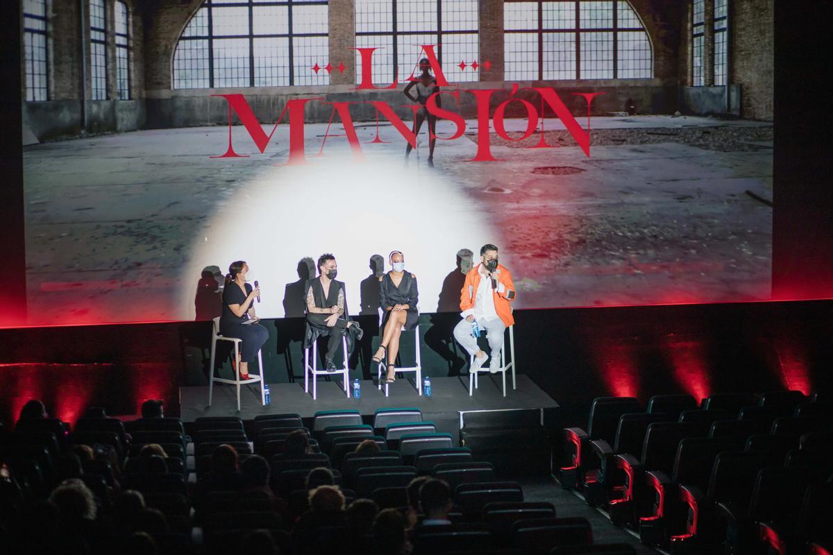 Un momento de la presentación de moda.