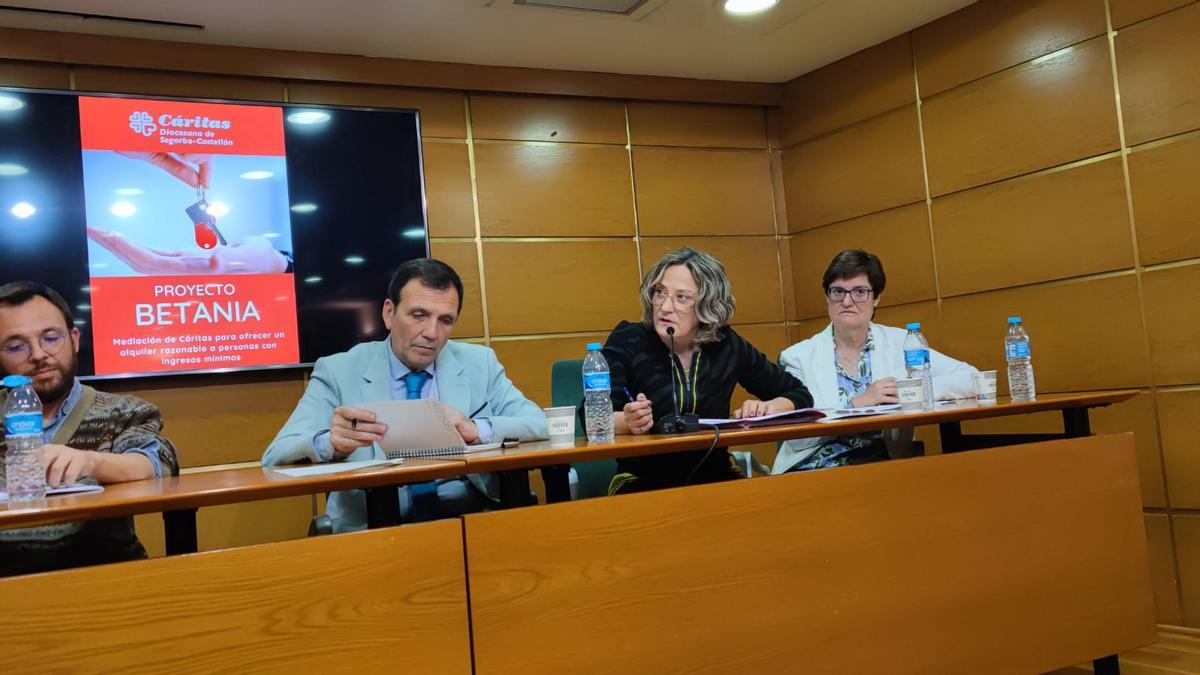 Imagen de la mesa redonda.