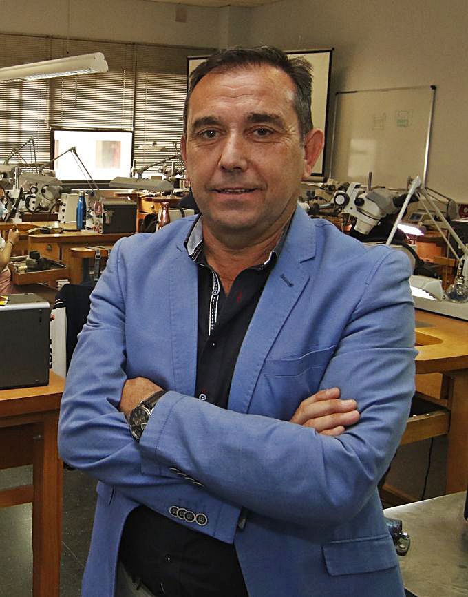 Mariano Romero | Director de la Escuela de Joyería.