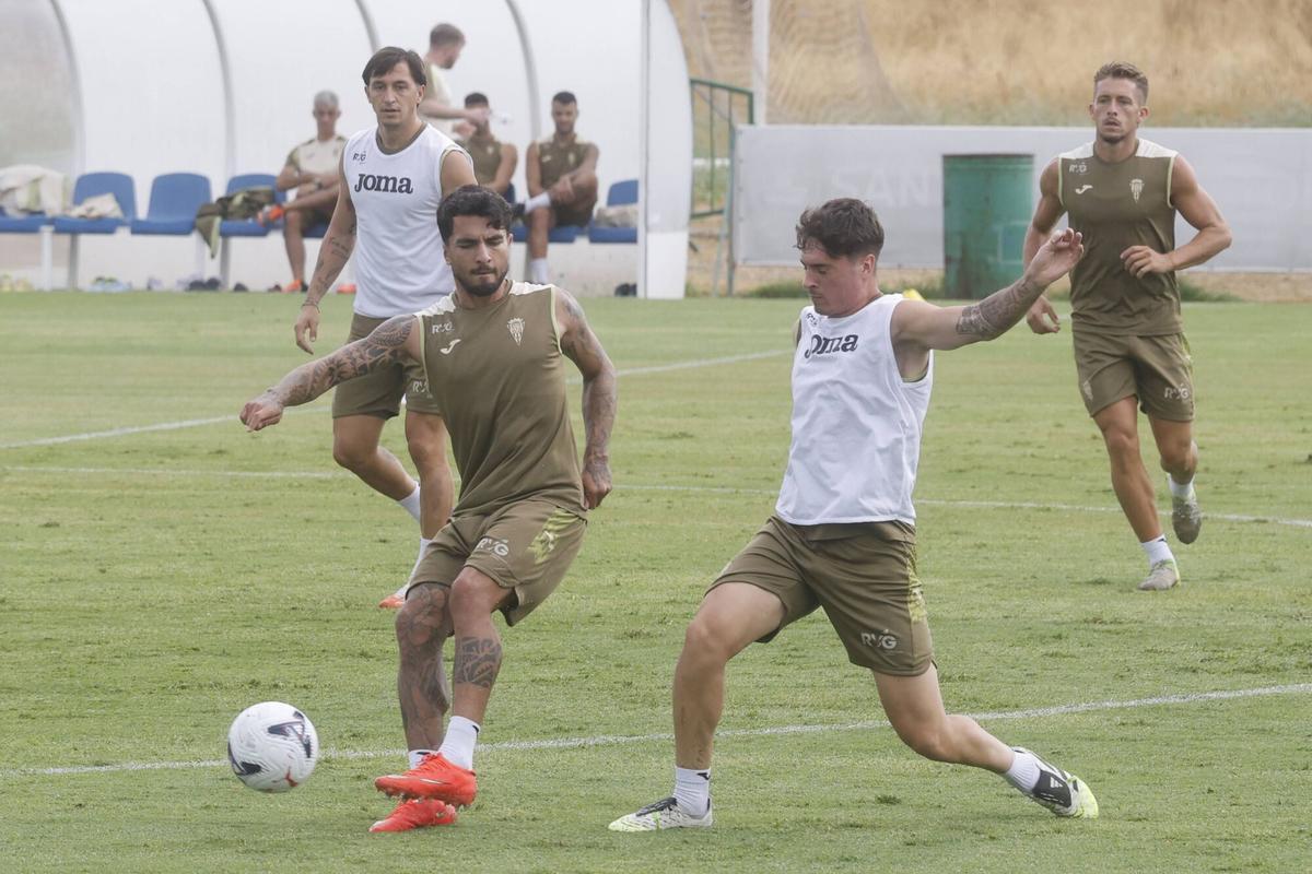 La vuelta al trabajo del Córdoba CF tras superar al Girona, en imágenes