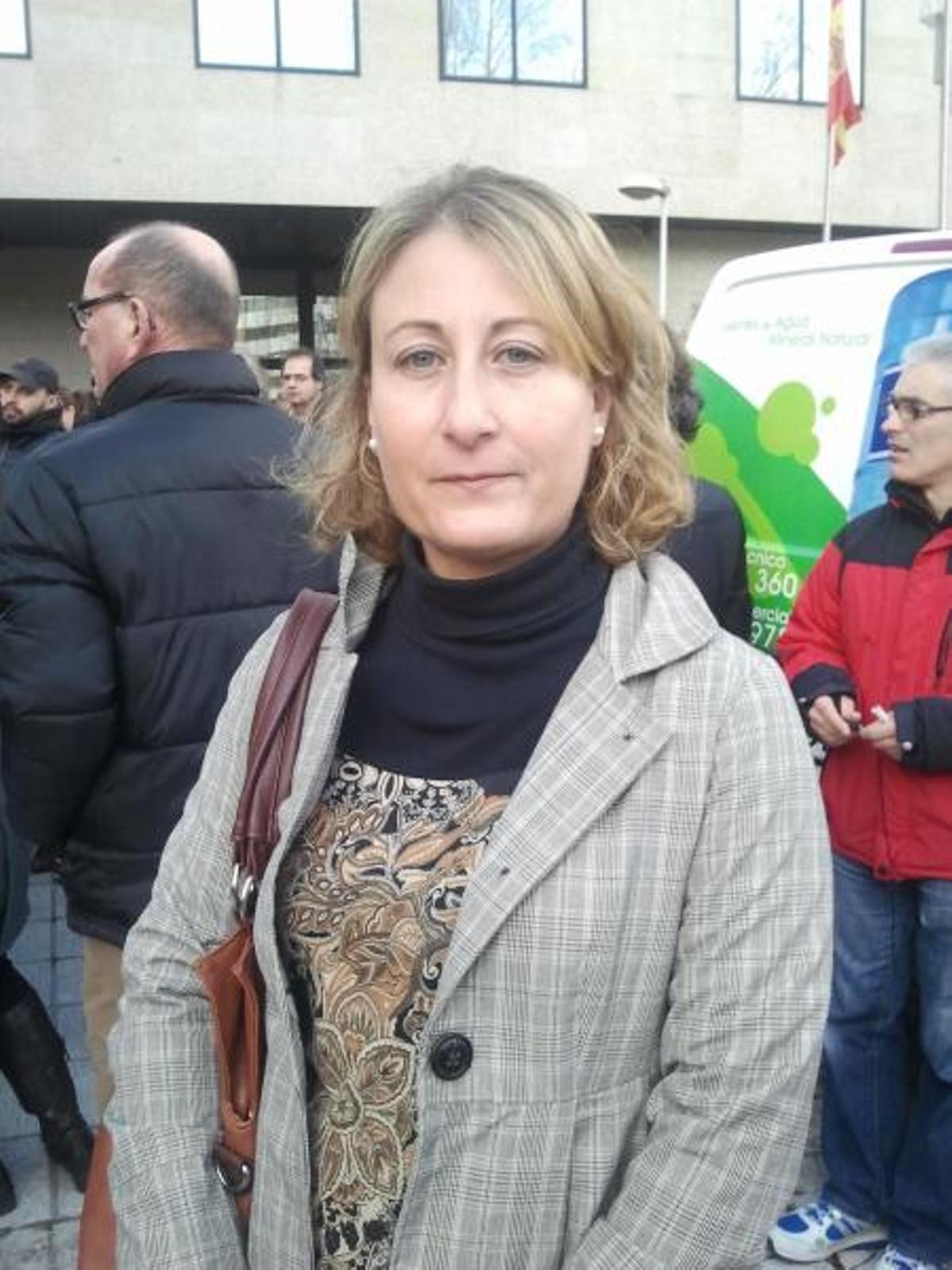 Isabel Olcina - Abogada