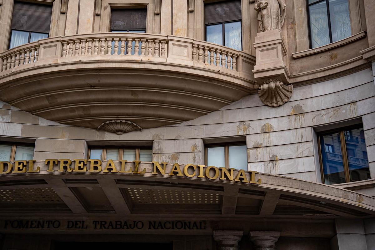 Los trabajadores del metal llevan su protesta al centro de Barcelona