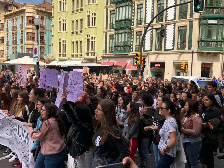 Estudiantes asturianos se manifiestan contra la sentencia de "La Manada"