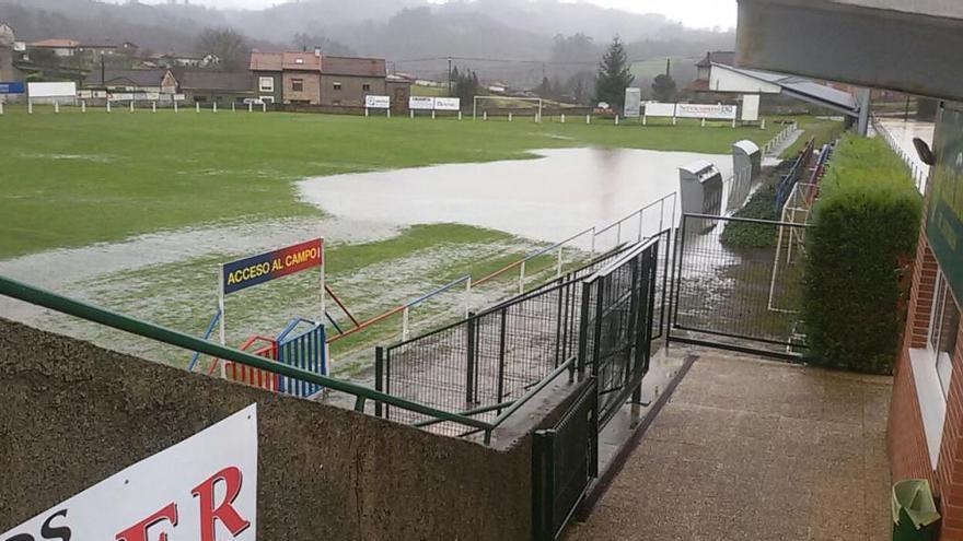 La inundación del campo del Valdesosto cancela el partido contra el Avilés