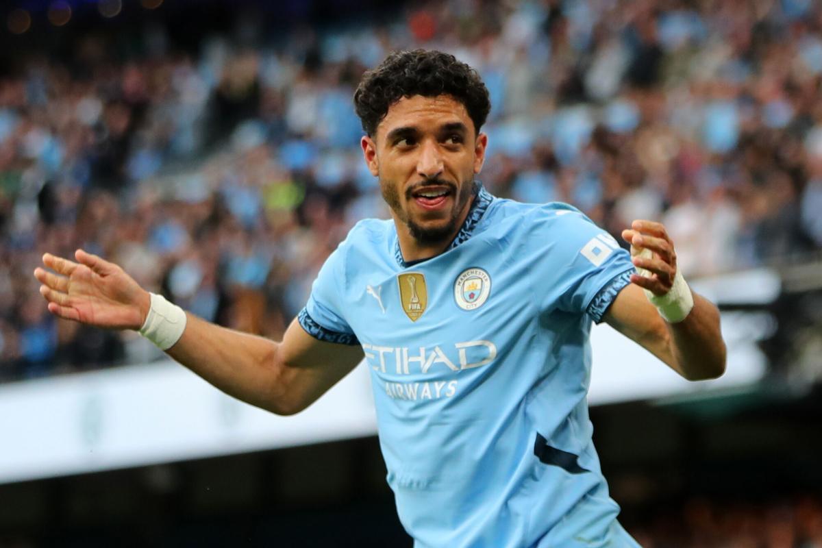 El delantero egipcio Omar Marmoush, del Manchester City, celebra el 1-0 durante el partido de la Premier League que han jugado Manchester City y AFC Bournemouth, en Manchester, Reino Unido. EFE/EPA/ASH ALLEN. EDITORIAL USE ONLY. No use with unauthorized audio, video, data, fixture lists, club/league logos, 'live' services or NFTs. Online in-match use limited to 120 images, no video emulation. No use in betting, games or single club/league/player publications