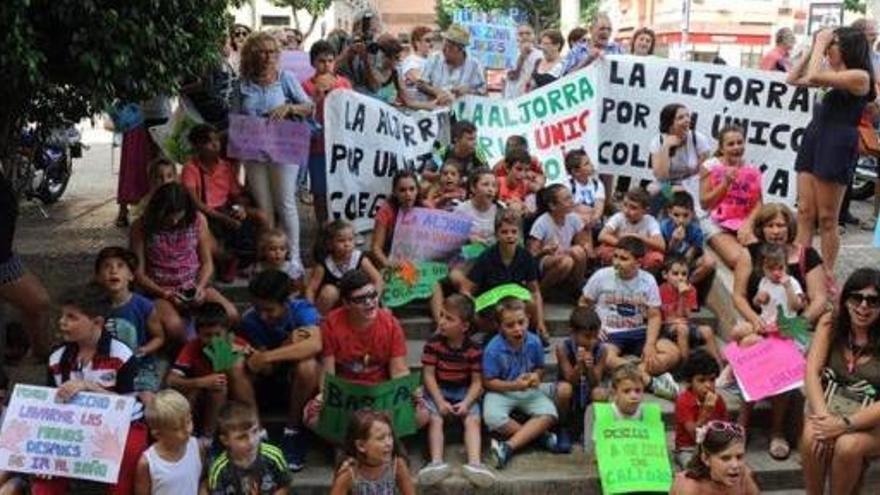 Última protesta por el colegio de La Aljorra en Murcia.