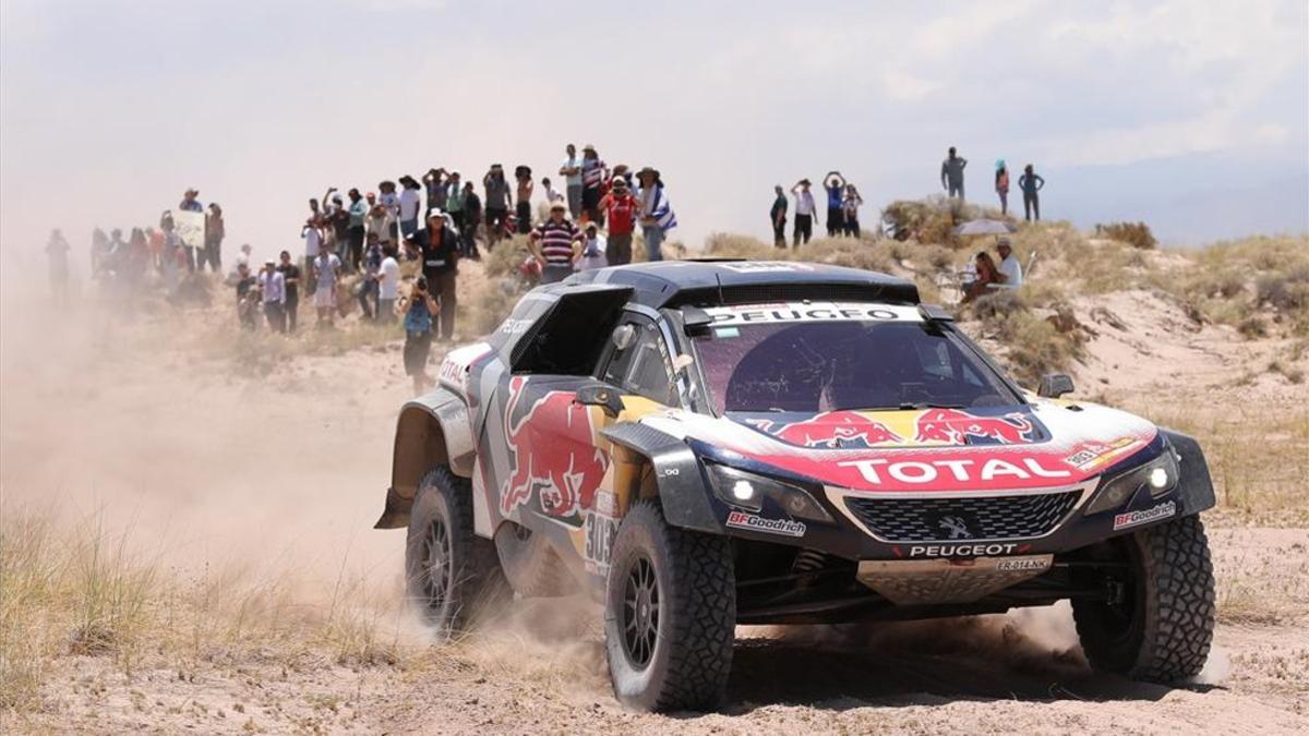 Sainz, durante la 11ª etapa del Rally Dakar