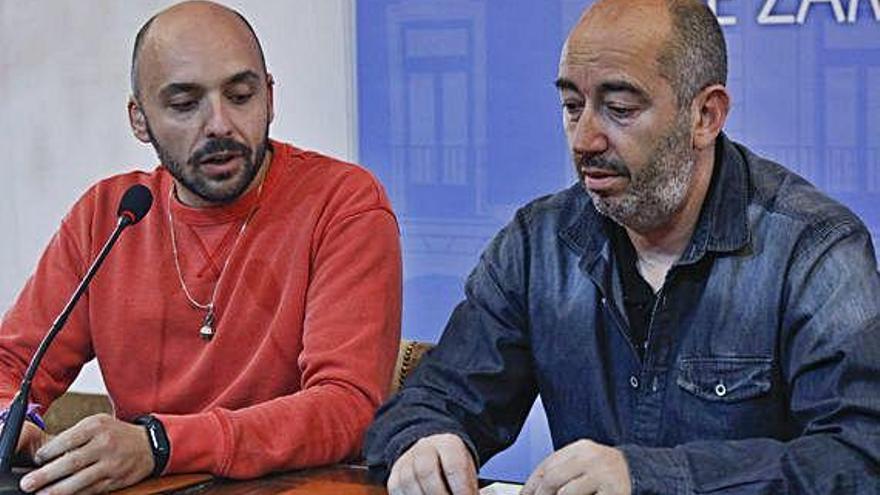 El concejal de Deportes, Manuel Alessander Rodríguez, y el promotor del trofeo, Miguel Ángel Cadenas.