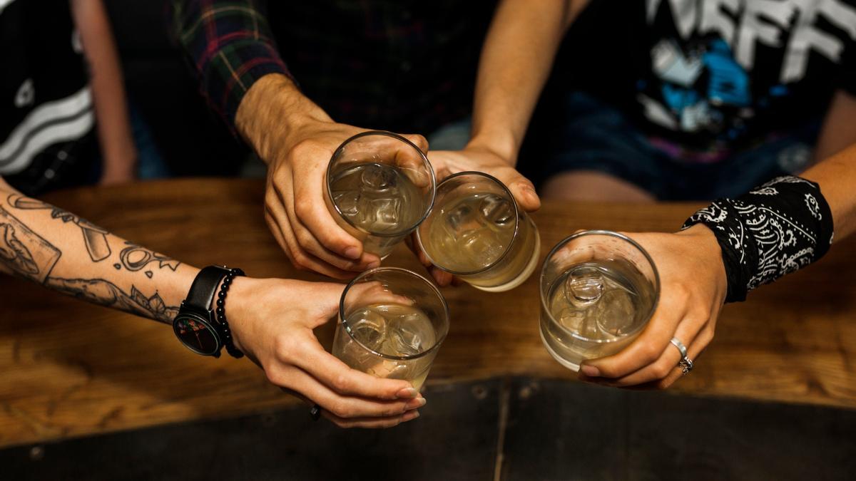 Esto es lo que pasa en tu cuerpo cuando dejas por completo de beber alcohol.