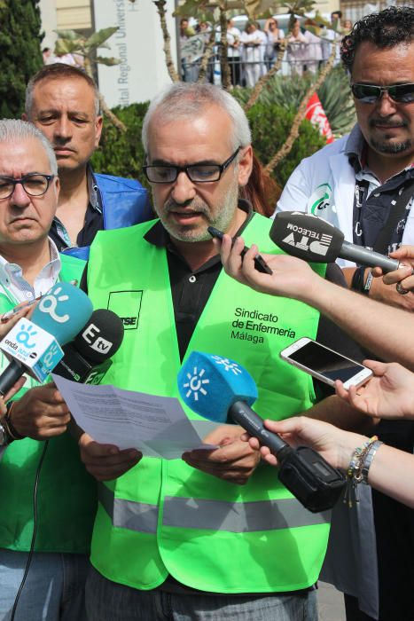 Los sindicatos protestan para pedir más contratos sanitarios para el verano