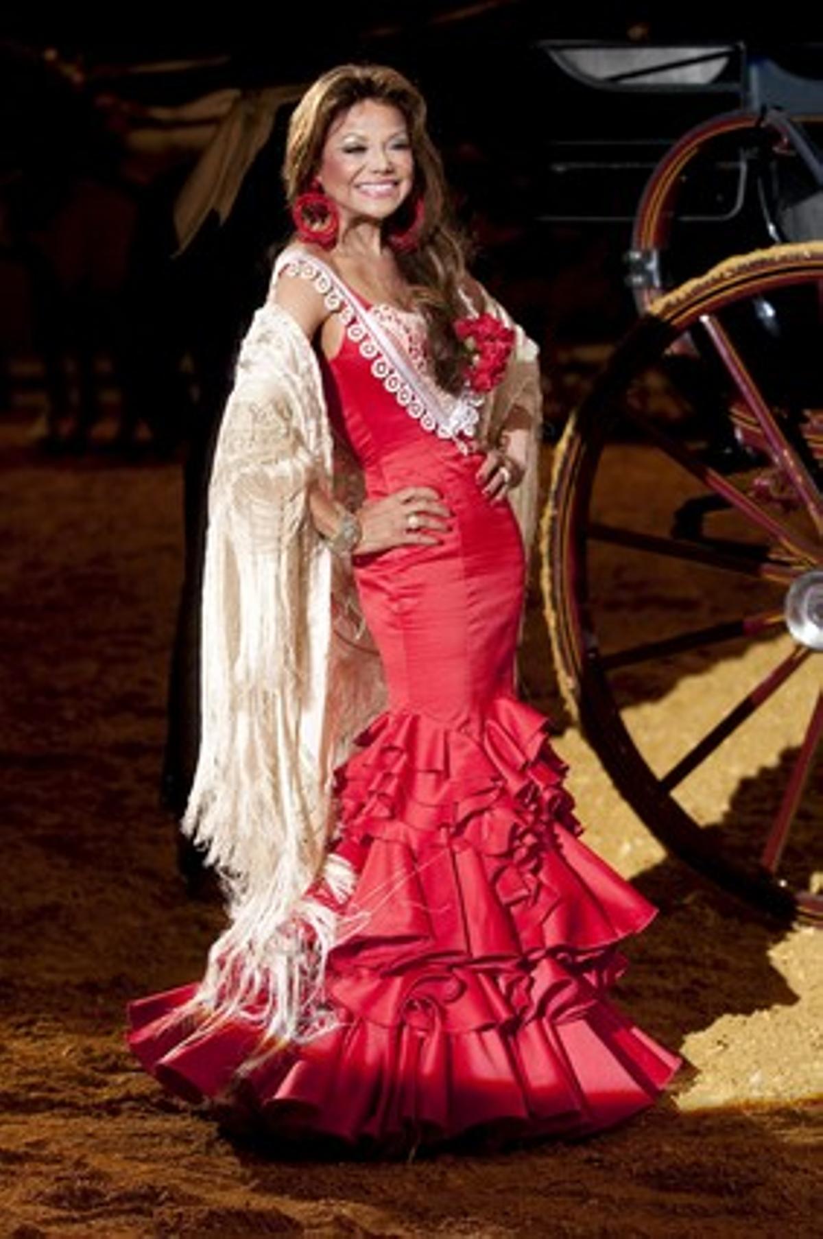 La Toya Jackson, vestida de farbalans a Sevilla.